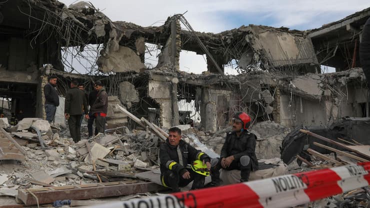 הרס בעקבות מתקפת טילים של איראן בעיר ארביל ב כורדיסטאן העיראית בצפון עיראק