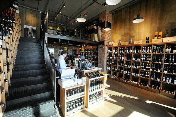 חנות Wine&More של חינאווי