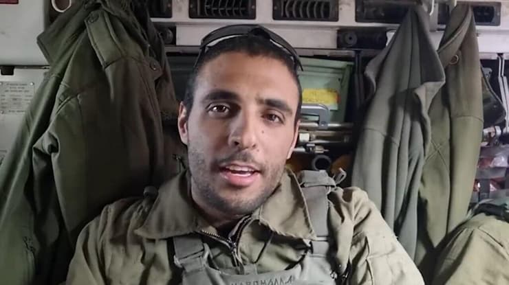 סא"ל דניאל אלה. חזר לשירות ומפקד על דור העתיד של השריונרים תיעוד לוחמים ולוחמות צה"ל בתוך הלחימה ברצועת עזה