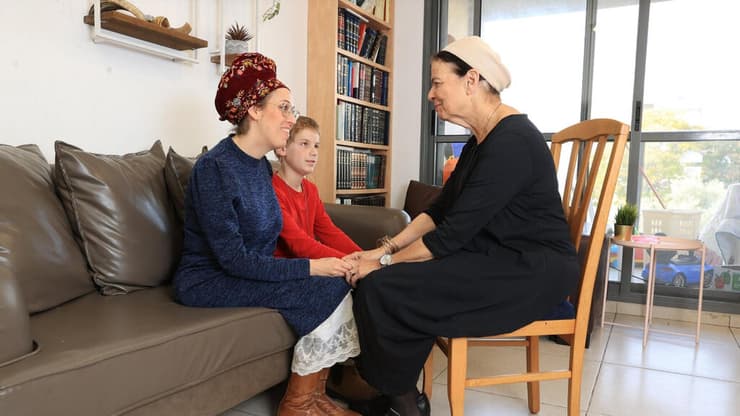 חגית ריין עם הדס ובניה לוינשטרן, שנקרא על שם בניה ריין. התלוותה אליה לשבעה