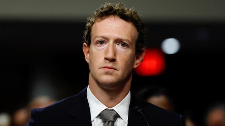 מנכ"ל מטא, מארק צוקרברג (צילום: Evelyn Hockstein / Reuters) מארק צוקרברג בשימוע בסנאט