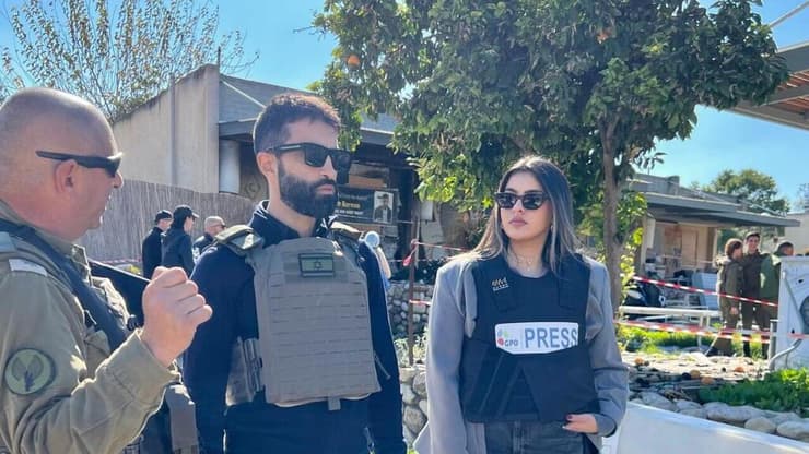 "אני רואה את עזה כמחנה פליטים ענק שהיינו צריכים לפרק לפני 50 שנה". מסעב חסן יוסף בריאיון עם דובר רה"מ לתקשורת הערבית במוקדי הטבח בעוטף וסעב חסן יוסף בריאיון עם דובר רה"מ לתקשורת הערבית במוקדי הטבח בעוטף