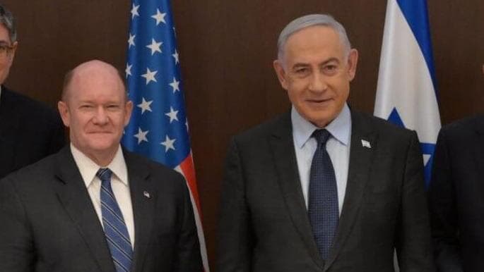 ראש הממשלה בנימין נתניהו נפגש היום (ב׳) עם הסנאטורים הדמוקרטיים כריס קונס וריצ'רד בלומנטל, בלשכת רה״מ בירושלים