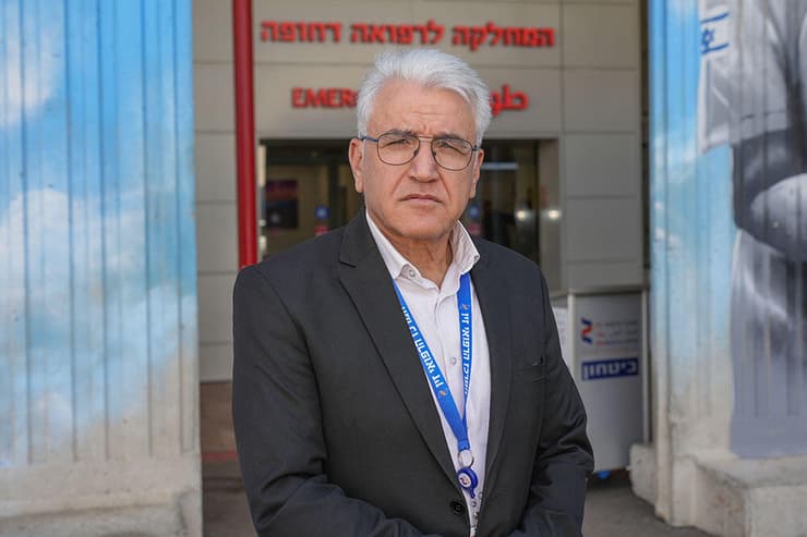 פרופ' סלמן זרקא, מנהל בית החולים זיו