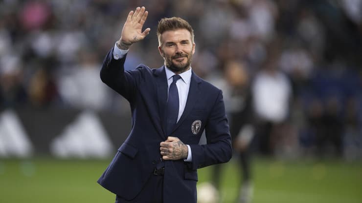 דייויד בקהאם מתקבל בלוס אנג'לס