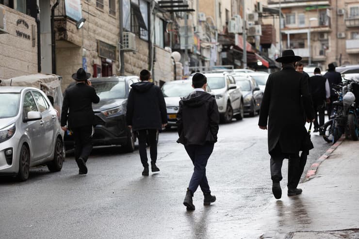 יצאנו לדבר עם תלמידי הישיבות על נושא הגיוס לצה"ל