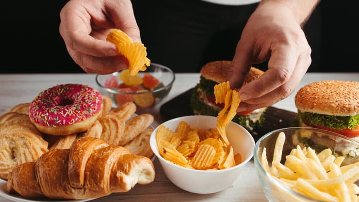 ג'אנק פוד השמנה תזונה