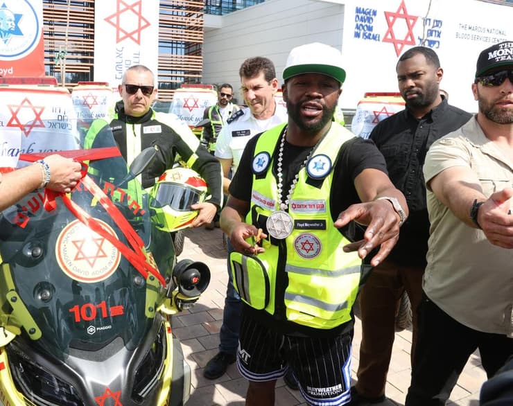 פלויד מייוות'ר