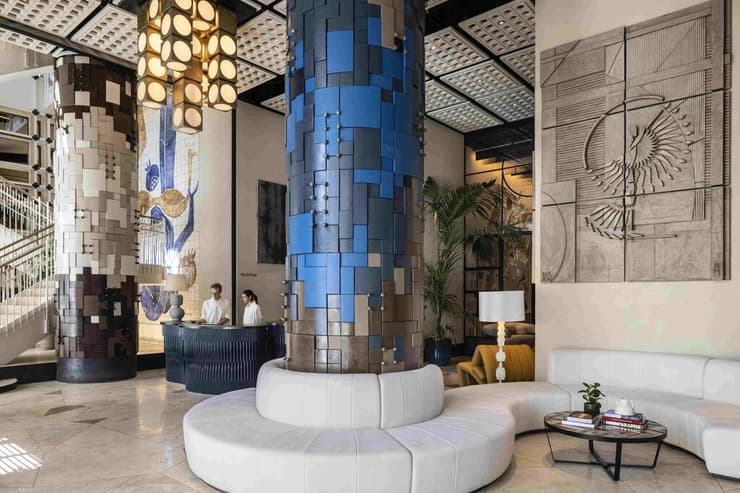 הלובי של המלון (צילום: עמית גירון) מלון הג'ורג'