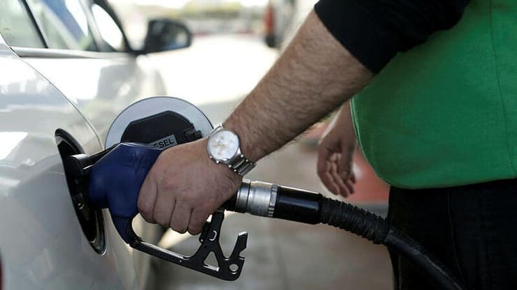 תדלוק (צילום: עמית שעל) תדלוק