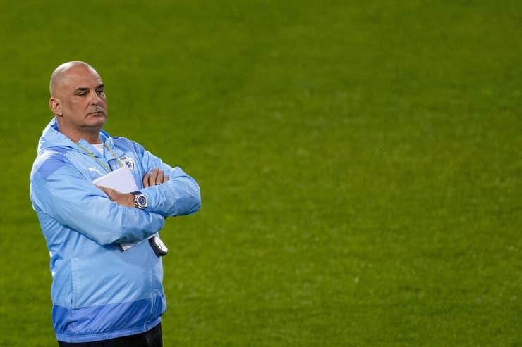 "כשמגיע מאמן חדש, הוא מביא עימו דברים משלו". חזן (צילום: AP Photo/Darko Vojinovic) אלון חזן