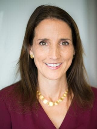 פרופ' אירית בן אהרון, מנהלת המרכז האונקולוגי ע"ש פישמן ברמב"ם