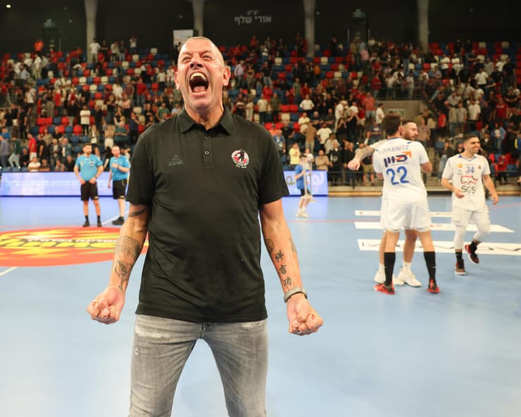 מאמן א.ס רמה"ש בכדוריד עידן מימון