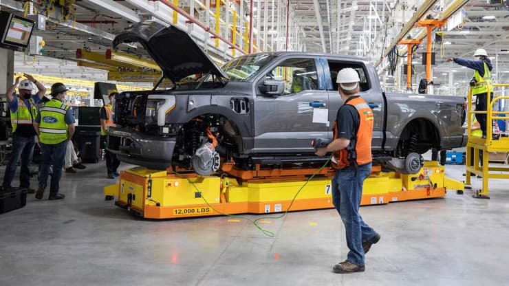 פורד F-150 לייטנינג