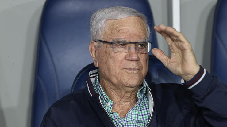 בעלי מכבי חיפה יעקב שחר (צילום: גיל נחושתן) בעלי מכבי חיפה יעקב שחר