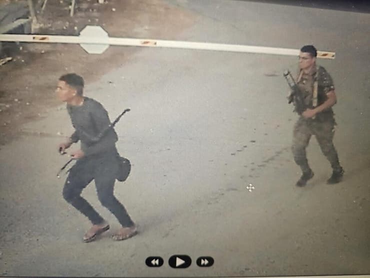 תיעוד מתוך מצלמות האבטחה בטבח ה-7 באוקטובר בקיבוץ ניר עוז