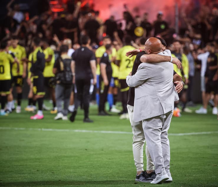 אברמוב וכהן 