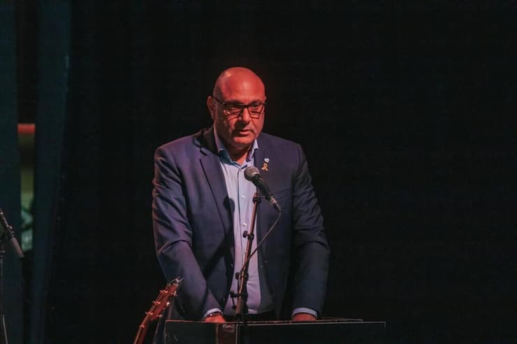 "אני מברך את השר ואנשי משרדו". יו"ר ההתאחדות לכדורגל שינו זוארץ (צילום: בית"ר ירושלים) יו"ר ההתאחדות לכדורגל שינו זוארץ