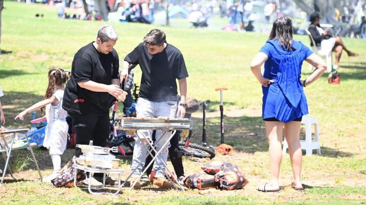 משפחות בפארק הלאומי ברמת גן