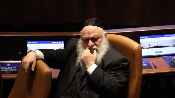 יצחק גולדקנופף