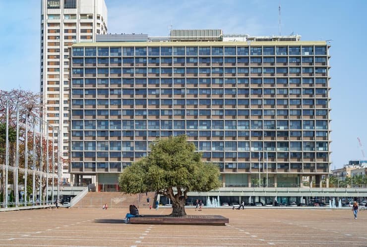 בניין ראשי עיריית תל אביב-יפו, כיכר רבין