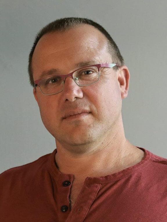 פרופ' רן ברקאי