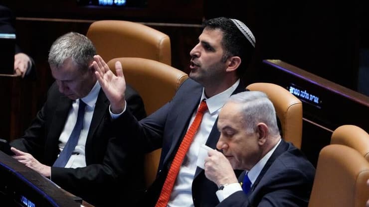 שגרירים לשעבר מזהירים מהשלכות ההחלטה. נתניהו, קרעי ולוין, ארכיון (צילום: שלו שלום) מליאת הכנסת ביום ה-234 למלחמה