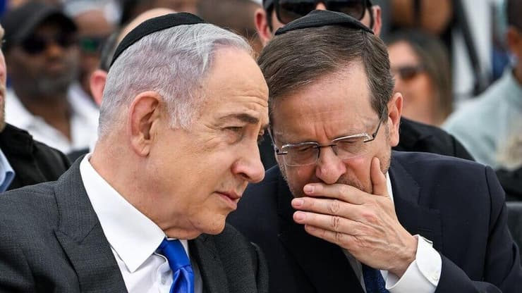 הסרת המסכות החלה עם מתווה הפשרה של הרצוג לוועדת חקירה ממלכתית (צילום: אריה לייב אברמס) טקס האזכרה הממלכתי לזכרם של יהודי אתיופיה בהר הרצל, ירושלים