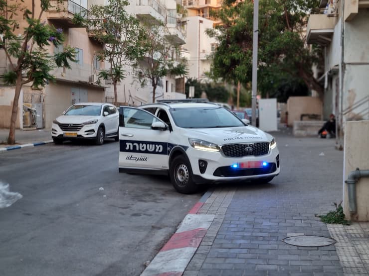 ניידת משטרה