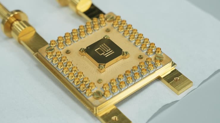 מחשב קוונטום של המרכז הישראלי למחשוב קוונטי (קרדיט צילום: דימה קרמינסקי) מחשב קוונטום של המרכז הישראלי למחשוב קוונטי