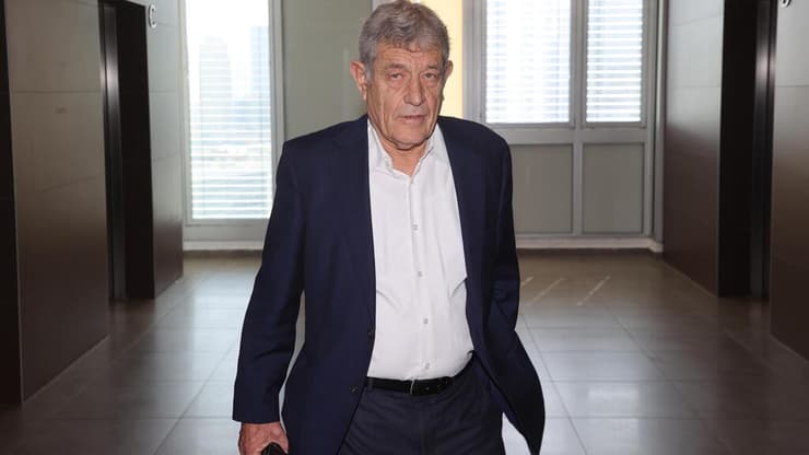  פרשת כלי השיט - עדותו של מיקי גנור