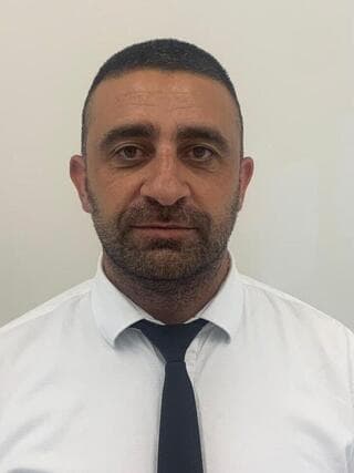 עו"ד לואי אלמן מייצג את השודד