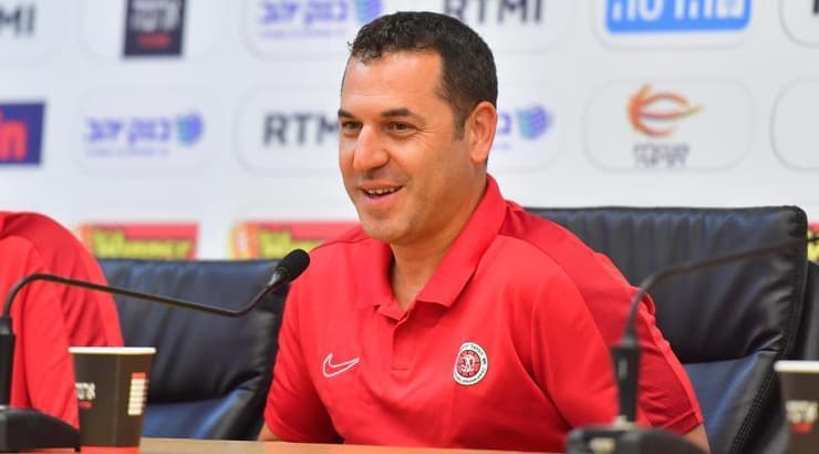 "השחקנים צריכים להיות בשיאם". יונתן אלון