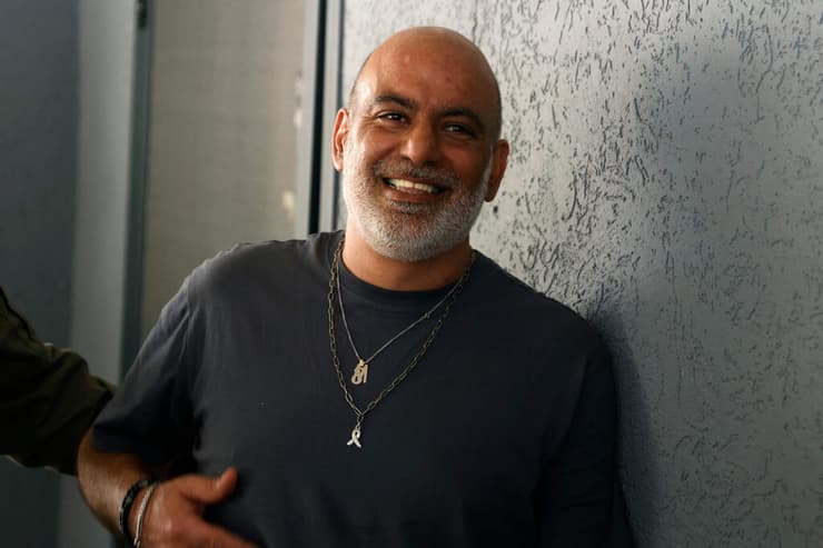 שלומי זיו חוזר לביתו