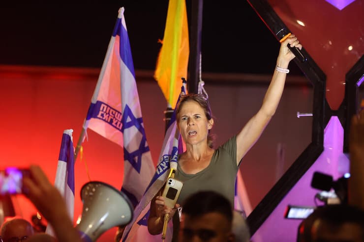 מחאה נגד ראש הממשלה בנימין נתניהו בירושלים (צילום: עמית שאבי) מחאה נגד ראש הממשלה בנימין נתניהו בירושלים