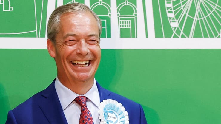 נייג'ל פרג'. לוטש עיניים לניצחון (צילום: REUTERS/Clodagh Kilcoyne) נייג'ל פראג' שייכנס לפרלמנט ב בחירות בריטניה עם מפלגת הרפורמה שלו