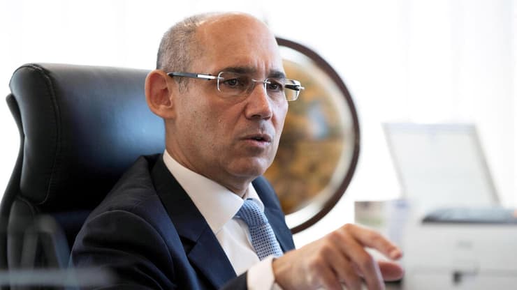 הנגיד אמיר ירון