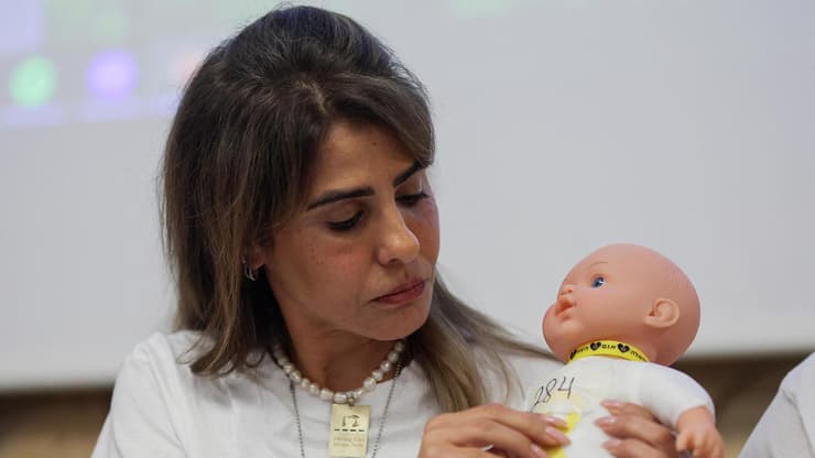 מסיבת עיתונאים של משפחות החטופים