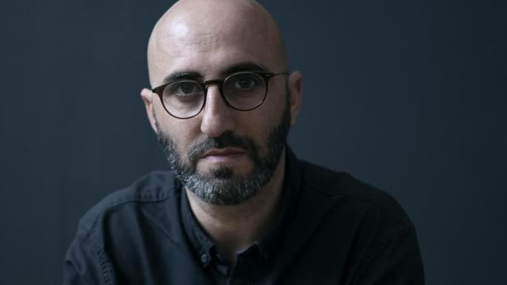 "כולם היו בתהליך של התמערבות, אבל אנחנו דור שכבר לא רוצה להיות כזה". קובי פרג' (צילום: דניאל שריף) קובי פרג'