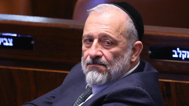 אריה דרעי