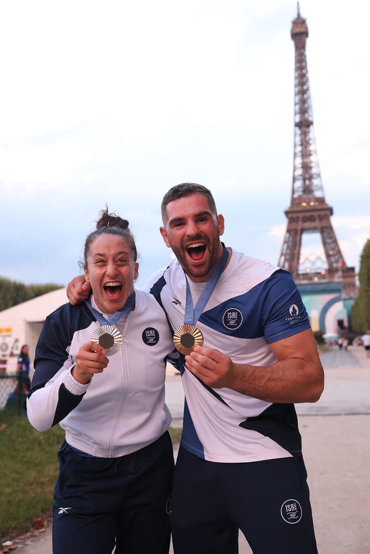 ענבר לניר ופיטר פלצ'ק לאחר התחרות