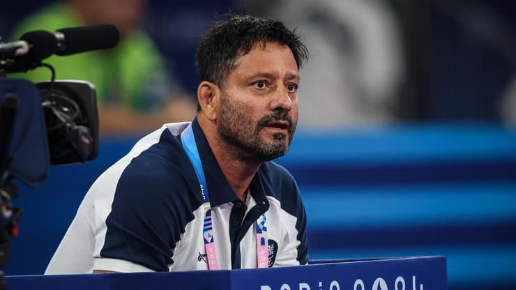 "פונטי 'תקע מקלות בגלגלים'". סמדג'ה (צילום: עוז מועלם) אורן סמדג'ה