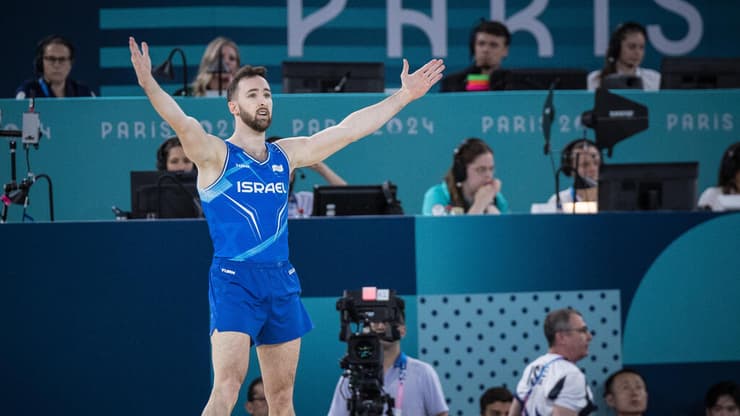 ארטיום דולגופיאט