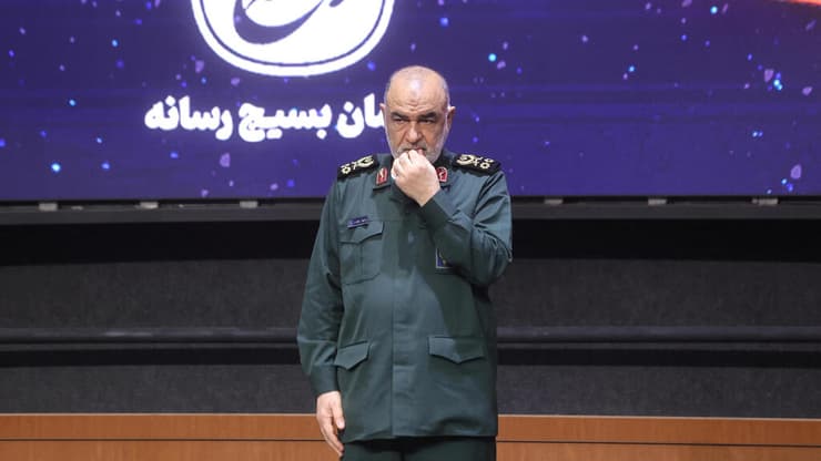  חוסיין סלאמי 