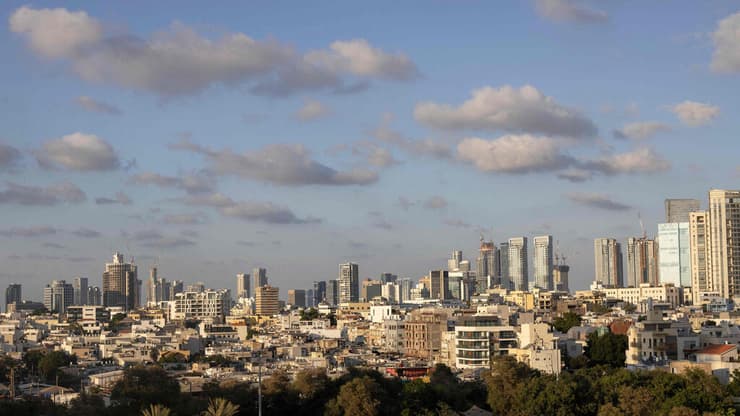 תל אביב (צילום: Oren ZIV / AFP) תמונת אווירה מת"א - טרם מתקפה איראנית צפויה