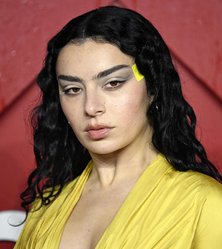 צ'רלי XCX