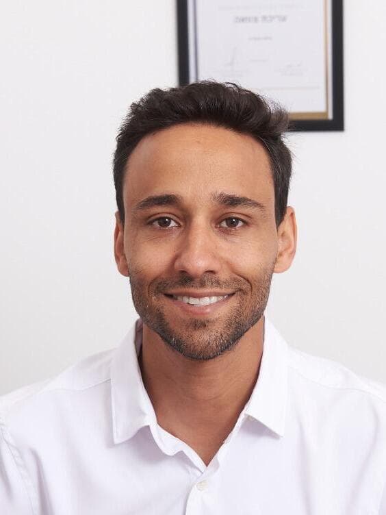 עו"ד גל חייט