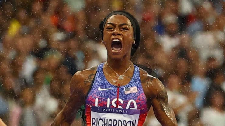 שאגת הניצחון של ריצ'רדסון בסיום גמר השליחות