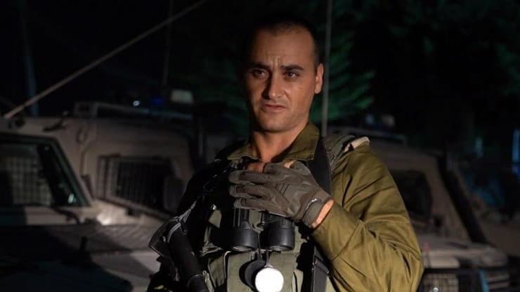 אל"מ שמכה. "את הפשיטה מנענו" (צילום: דובר צה"ל ) מפקד חטיבת אפרים אלוף-משנה נתנאל שמכה לאחר חיסול המחבל