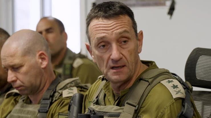 הרמטכ"ל הרצי הלוי בהערכת מצב בדרום רצועת עזה, מרחב רפיח